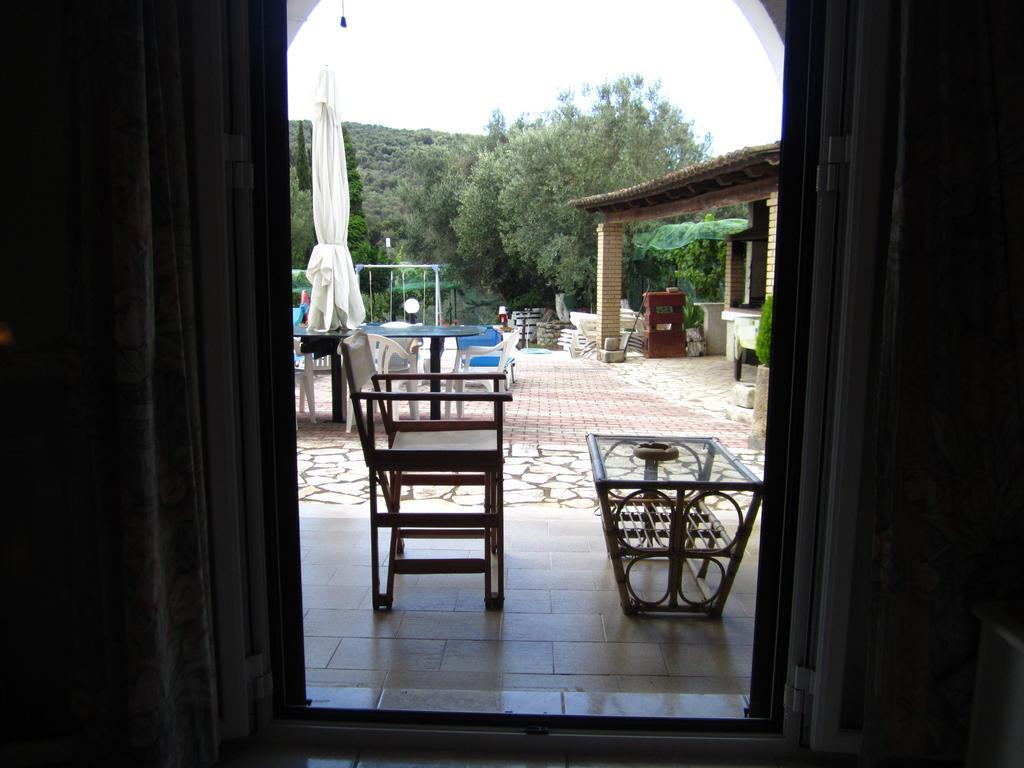 Villa Mike 105 Liapades Pokoj fotografie