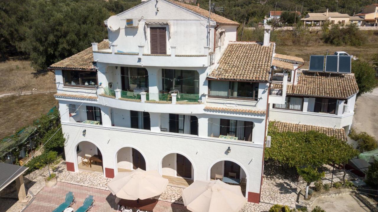 Villa Mike 105 Liapades Exteriér fotografie